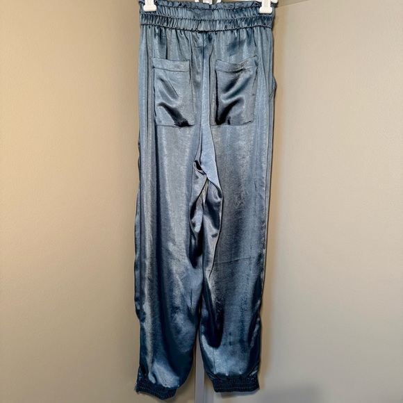 Satiny Blue/Gray‎ Joggers with zipper detail at the ankle elastic waist size XS - Picture 2 of 7